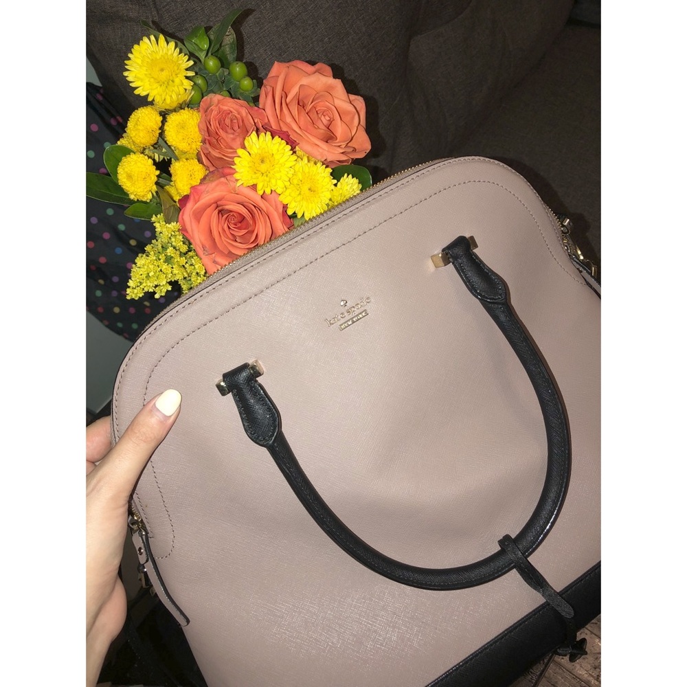 CEDAR STREET KATE SPADE LARGE TOTE🦋🦋🦋